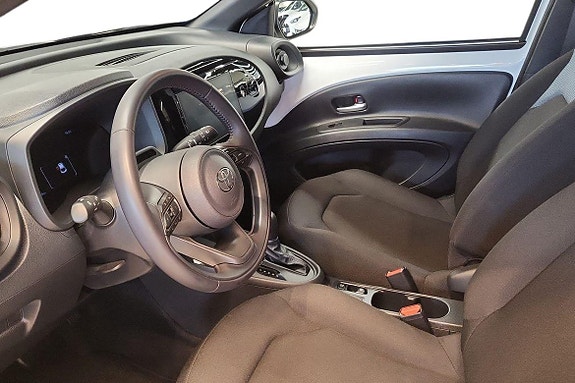 Toyota Aygo X 13 of 19