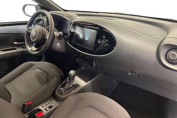Toyota Aygo X 7 of 20