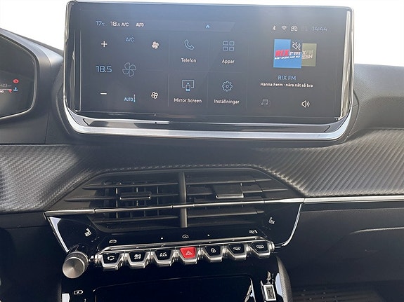 Peugeot 2008 10 of 16