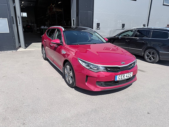 Kia Optima 2 of 5