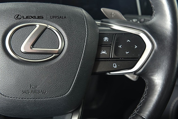 Lexus NX450h+ 13 of 20