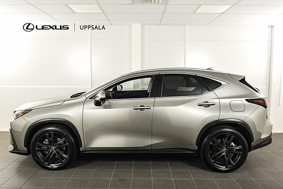 Lexus NX450h+ 2 of 20
