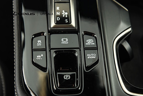 Lexus NX450h+ 15 of 20
