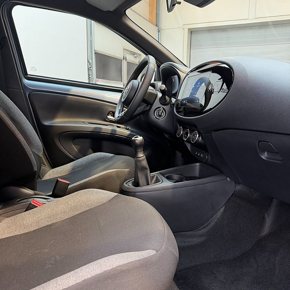 Toyota Aygo X 11 of 12