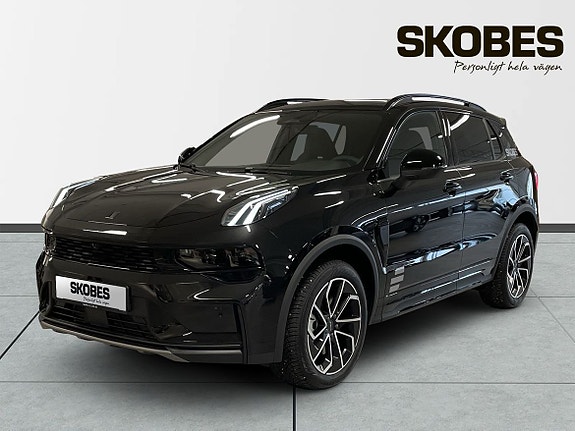 Lynk & Co 01 3 of 17