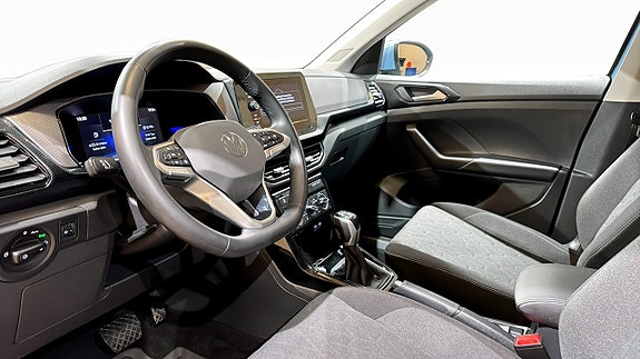 Volkswagen T-Cross 7 of 19