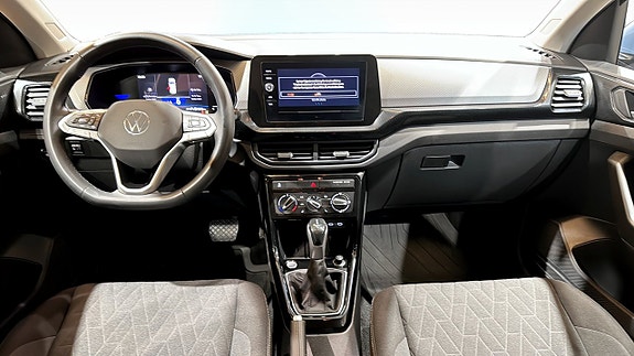 Volkswagen T-Cross 10 of 19