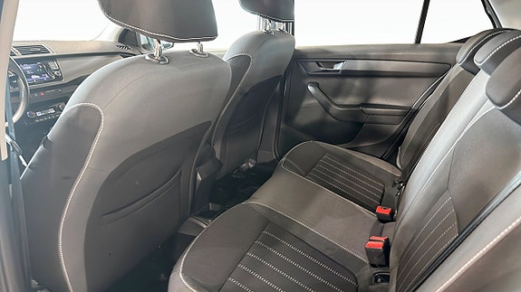 Skoda Fabia 12 of 19