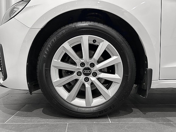Audi A1 5 of 13