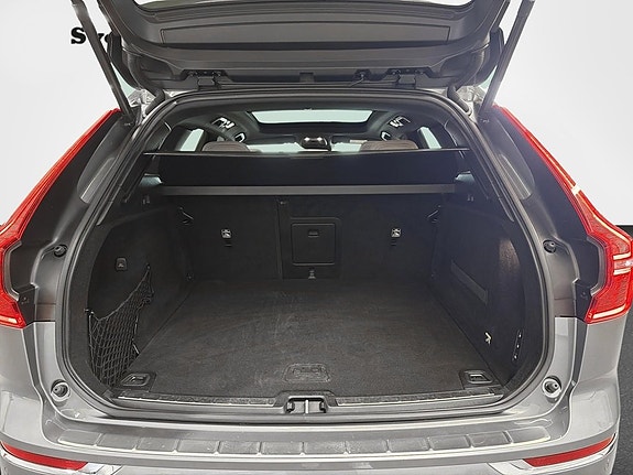Volvo XC60 12 of 17
