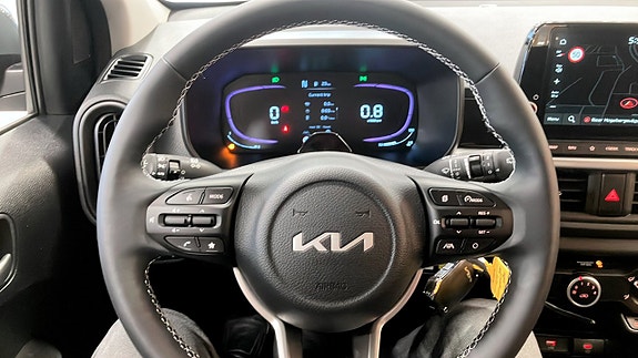 Kia Picanto 16 of 16