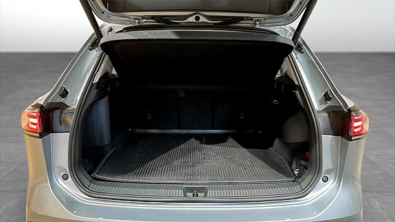 Volkswagen Tiguan 12 of 21