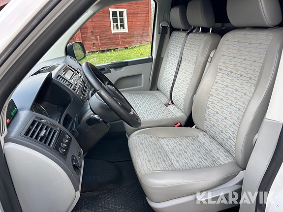 Volkswagen Transporter 19 of 30