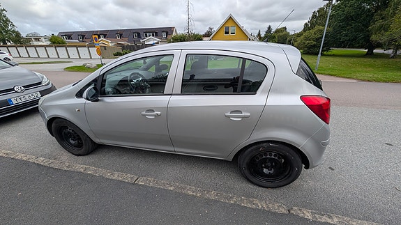 Opel Corsa 3 of 7