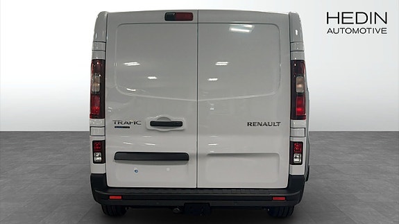 Renault Trafic 7 of 9
