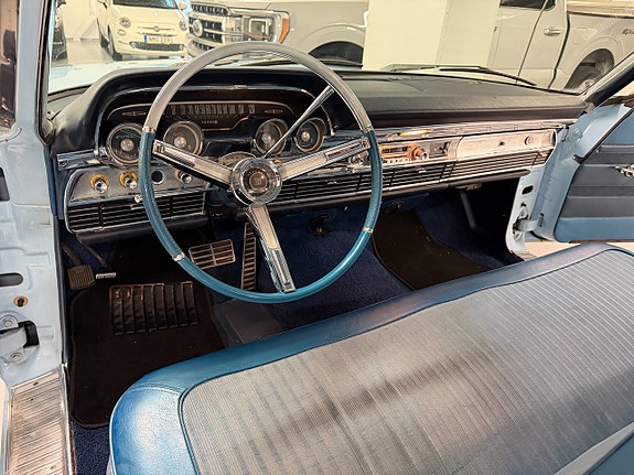 Mercury Monterey 9 of 12