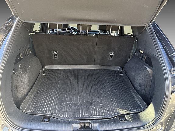 Ford Kuga 7 of 15