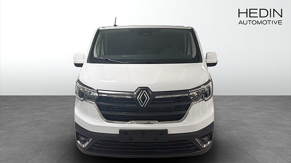 Renault Trafic 8 of 9