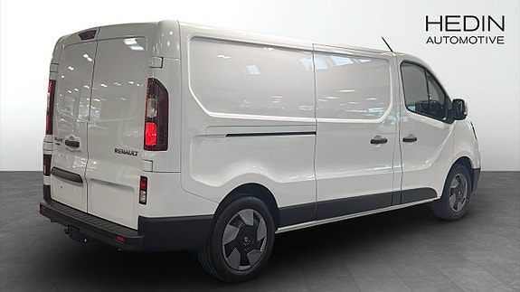 Renault Trafic 2 of 9