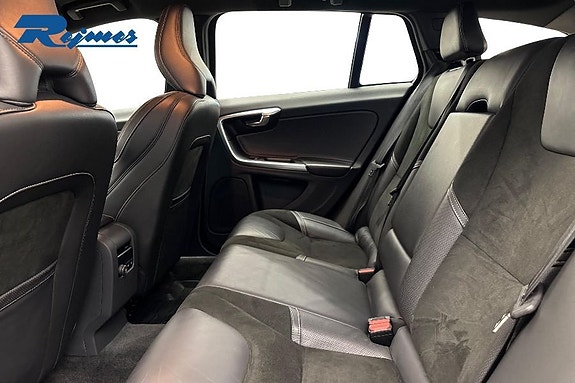 Volvo V60 6 of 16