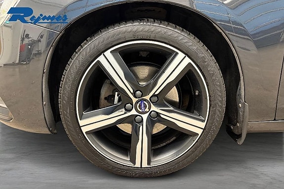 Volvo V60 14 of 16