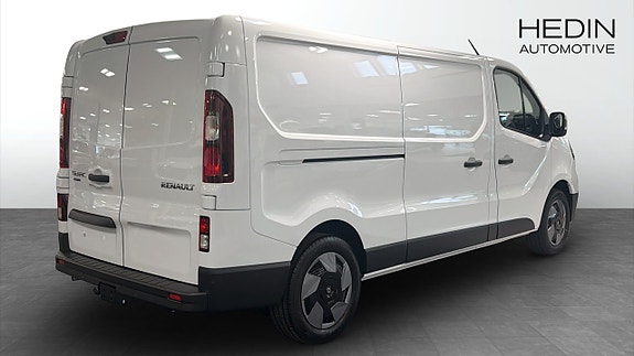 Renault Trafic 2 of 9