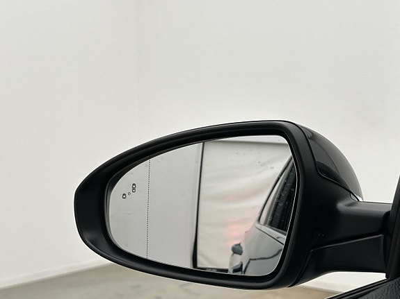 Kia XCeed 9 of 30