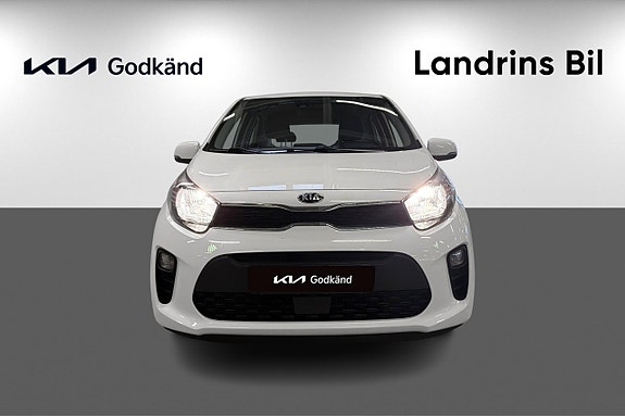 Kia Picanto 2 of 19