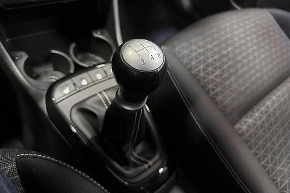 Kia Picanto 12 of 19