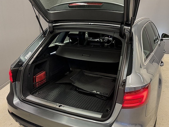Audi A4 13 of 13