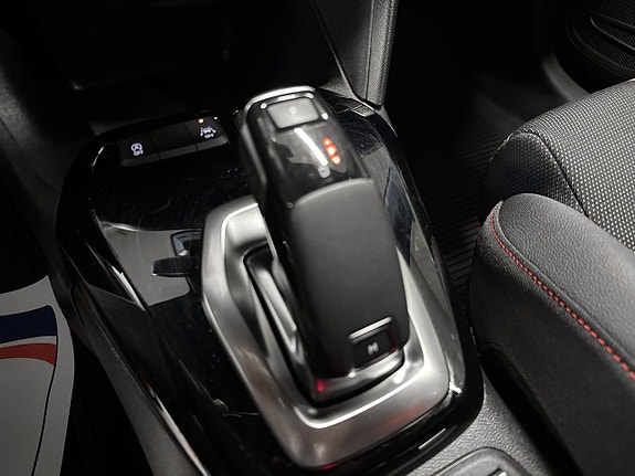 Opel Corsa 13 of 18