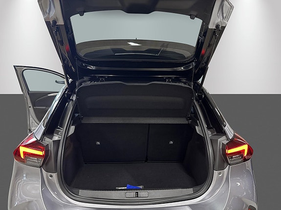 Opel Corsa 15 of 18