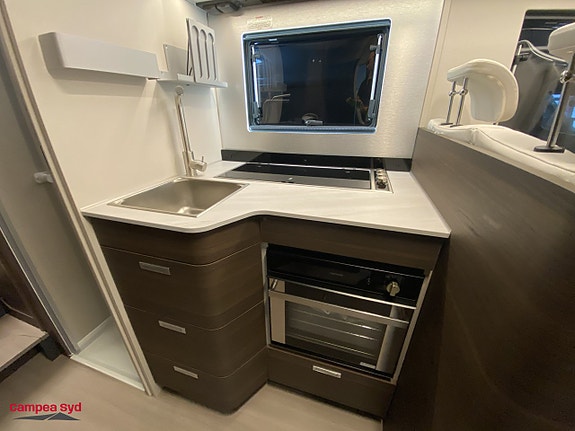 Adria Coral SUPREME 670 SL - Fiat MultiJet3 180HP (131 kW) HD 44H 7 of 11
