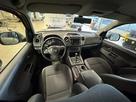 Volkswagen Amarok 7 of 11