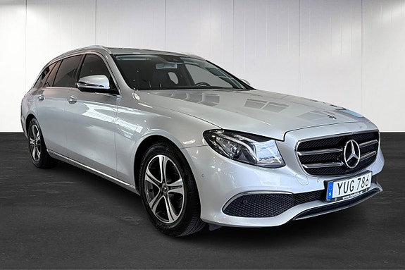 Mercedes-Benz E200 2 of 12