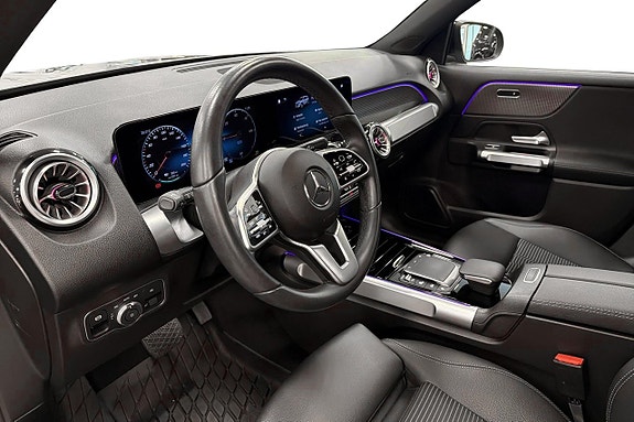 Mercedes-Benz EQB300 7 of 12