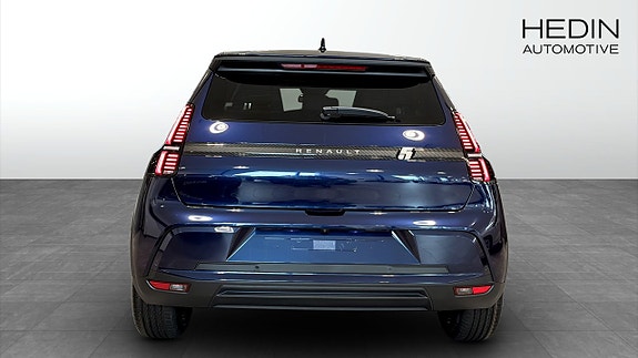Renault 5 E-Tech 7 of 10