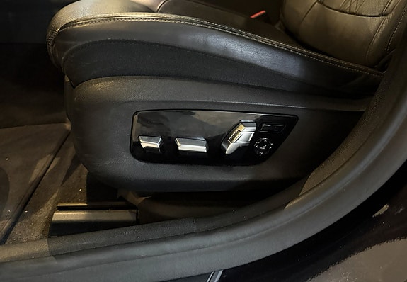 BMW M550d 14 of 30