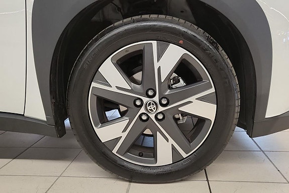 Toyota Aygo X 15 of 19