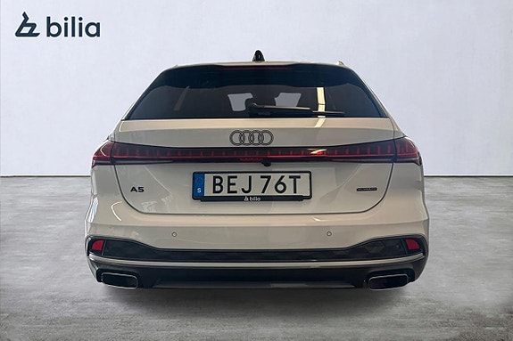 Audi A5 4 of 18