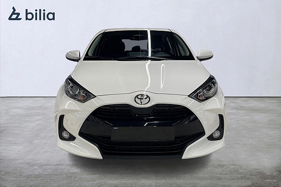 Toyota Yaris 6 of 20