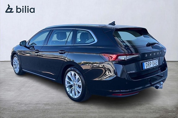 Skoda Superb 2 of 21