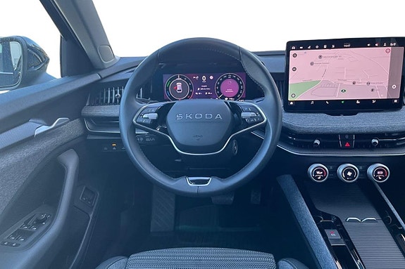 Skoda Superb 8 of 21