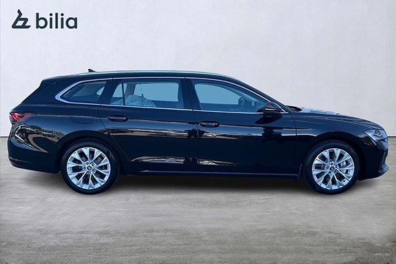 Skoda Superb 13 of 21
