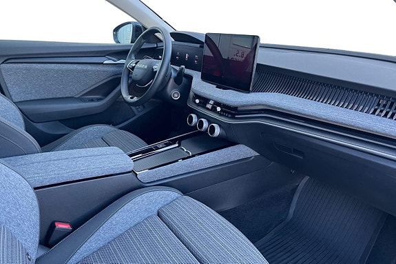 Skoda Superb 6 of 21