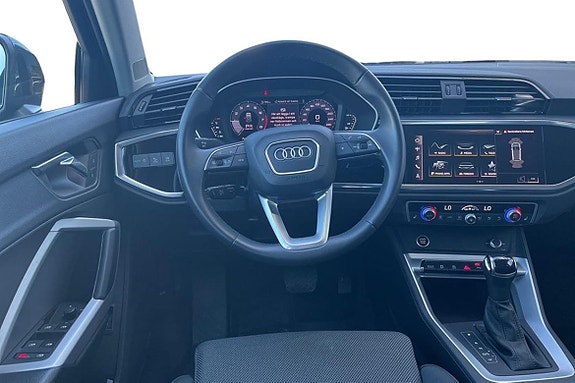 Audi Q3 8 of 23