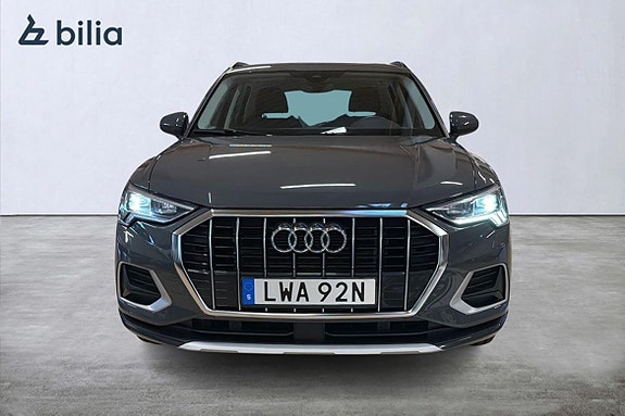 Audi Q3 6 of 25