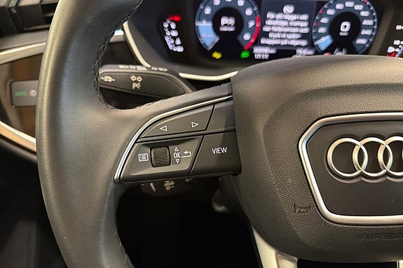 Audi Q3 20 of 25