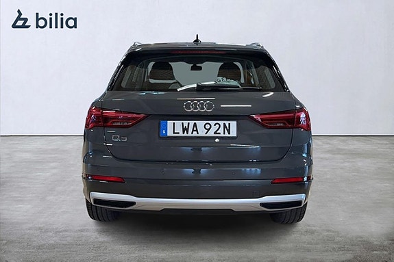 Audi Q3 5 of 25
