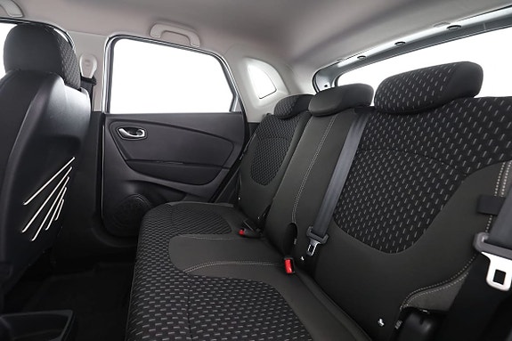 Renault Captur 15 of 30